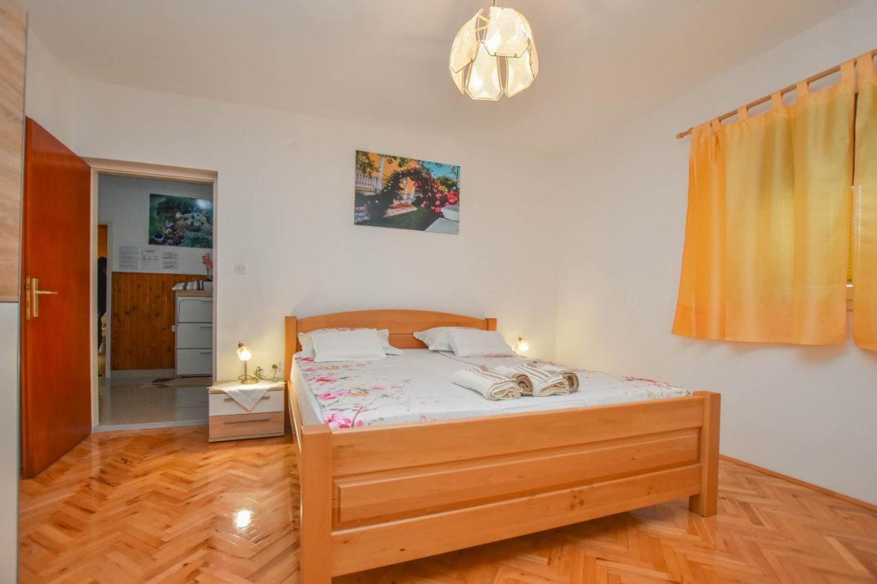 Apartments Dandelion Biograd Na Moru Exterior foto